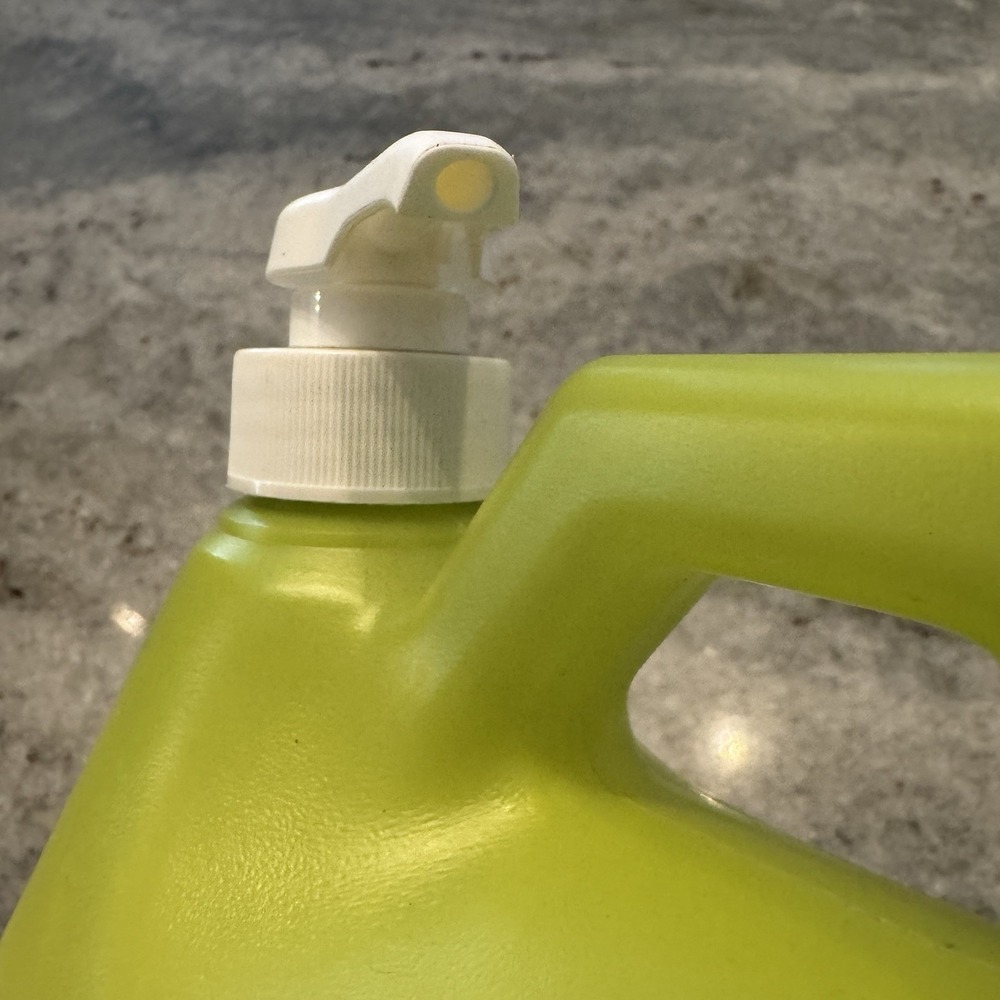 DevaCurl No-Poo Original Zero Lather Cleanser For Rich Moisture, 64 Fl OZ Jug - Picture 5 of 5